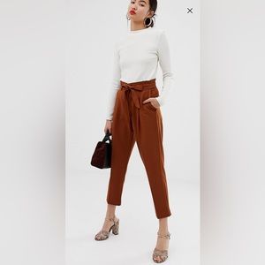 NWT New Look Tapered Paper Bag Pants